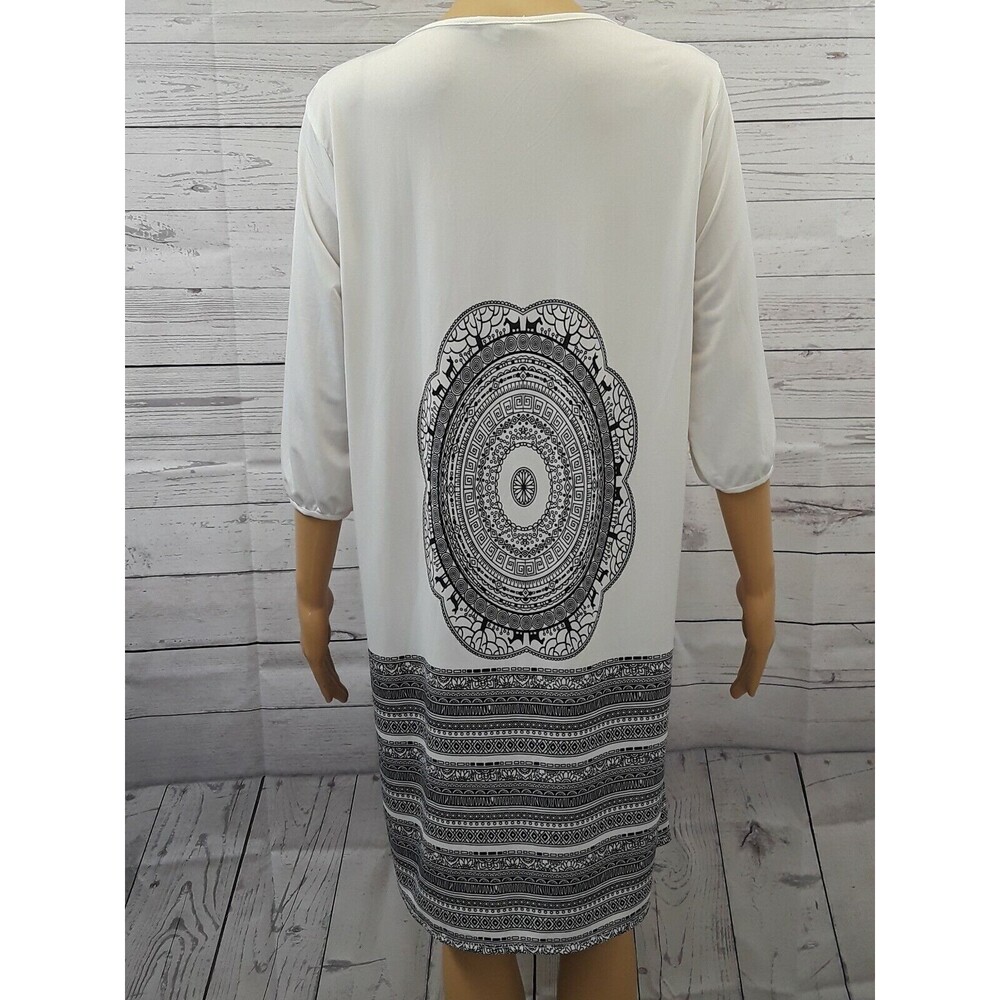 5th and Love Dress Shift Black White Aztec Print 3/4 Sleeve Abstract Sz M - Picture 3 of 12